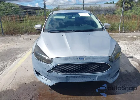 2016 Ford Focus Se z USA, uszkodzony, nr VIN 1FADP3F24GL320976